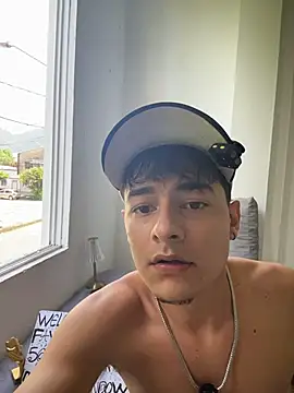 mischievousprince  online show from June 27, 4:23 pm