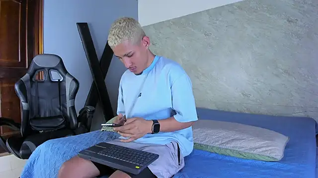 Camilo Contreras online show from July 26, 3:36 am