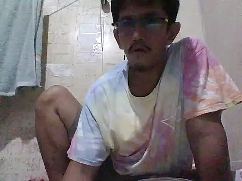 MikeSweet2026 online show from June 3, 6:57 pm
