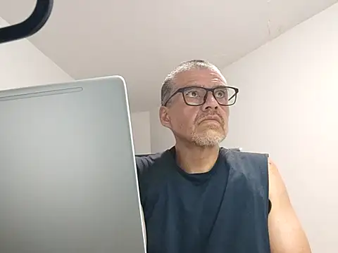Gaceru01006 online show from July 16, 12:17 am