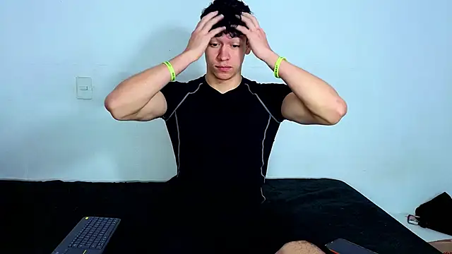 Luke Muscle online show from June 2, 1:12 pm