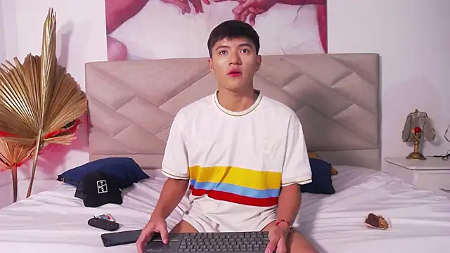 IsakGrant online show from June 6, 9:43 pm