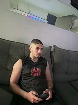 Gugostoso04 online show from May 29, 5:34 pm