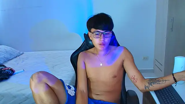 nick jaye online show from June 10, 6:41 pm