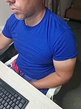 pobcam online show from June 4, 2:56 pm