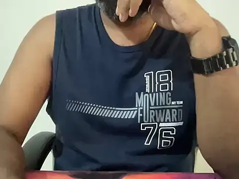 incestfukcerr online show from June 22, 6:41 am