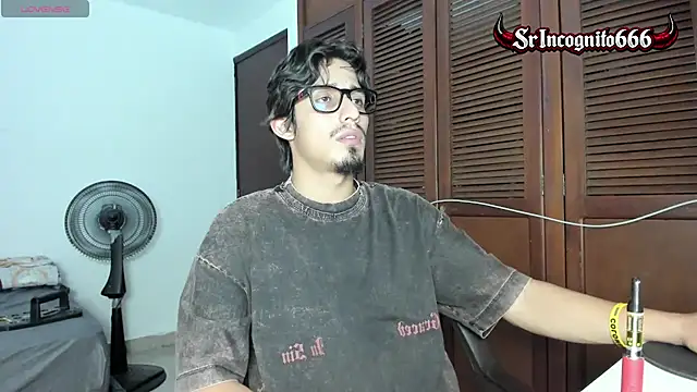 SrIncognito666 online show from July 23, 2:53 am