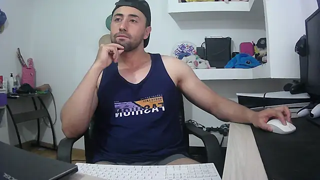 Moscow2720 online show from June 1, 9:48 pm