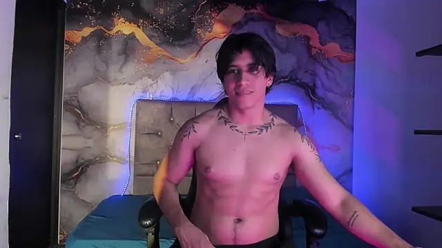 AlexxCano  online show from May 28, 12:36 pm