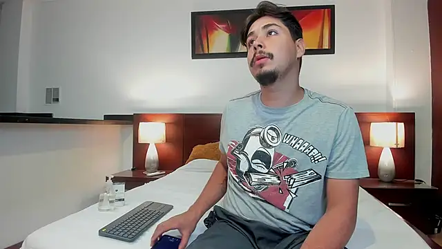 apolo BIGCOCK01 online show from June 4, 1:55 am