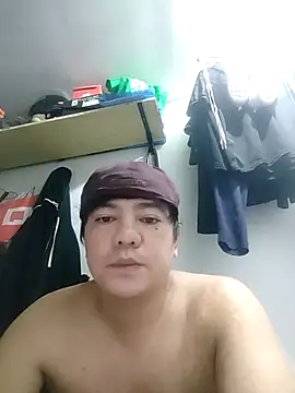 hotboyrider online show from June 15, 3:04 pm