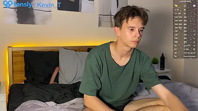 Kevin do0 online show from June 7, 9:11 pm