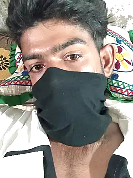 cute boyy01 online show from July 23, 8:00 am