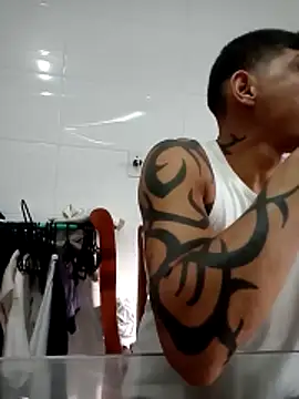 Tatuadomoreno23cm online show from June 7, 6:15 pm