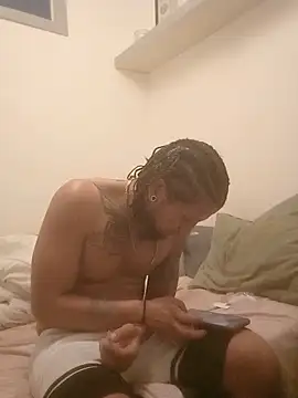 boyrolo24 online show from June 4, 5:08 pm
