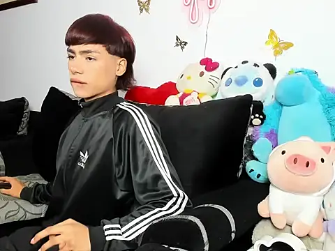 Playboy andeer online show from June 15, 2:36 am