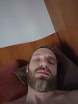 MrHot20cm online show from June 26, 3:53 am