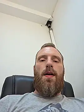 MrHot20cm online show from June 8, 8:15 am