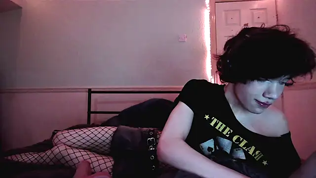 Straything online show from July 10, 12:36 am