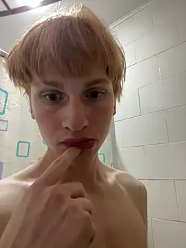 Joshua Gussy online show from June 8, 10:11 pm
