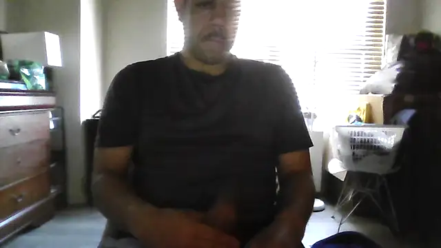 toosexy4myshirt online show from July 14, 10:21 am