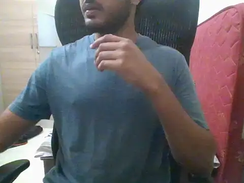 Tamilan fucks online show from June 29, 7:36 pm