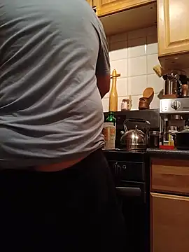 Dickbetweencheeks online show from June 23, 5:34 am