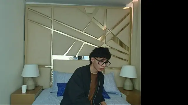 big andres69 online show from June 16, 3:47 pm