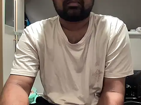 bobgot17cm online show from July 6, 8:43 pm