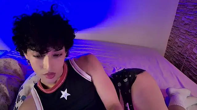xFemboyToy online show from June 30, 2:45 am