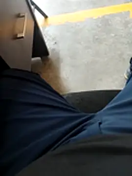 Alexxx2596 online show from July 18, 6:57 pm