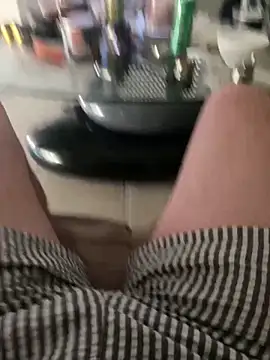 nicolaaas99 online show from June 16, 6:10 pm