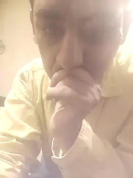 chuby38male online show from June 25, 5:23 am