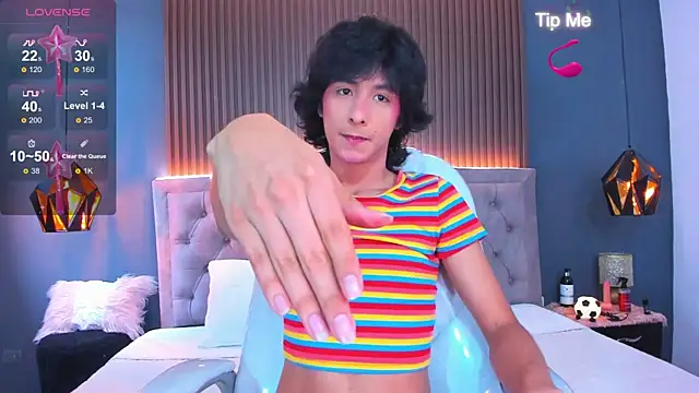 finn-04 online show from July 20, 1:57 pm