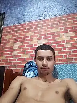 Binhomadeira online show from June 25, 12:10 pm