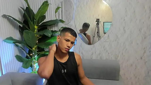 Noah sexhotty online show from July 21, 2:35 am