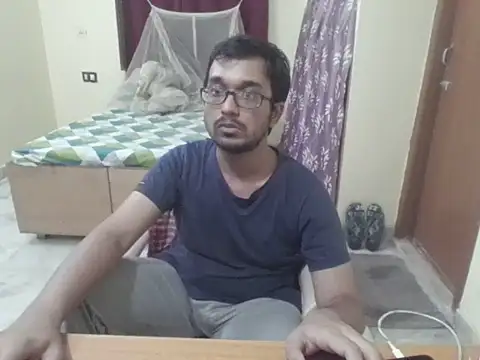 decent person 001 online show from July 3, 4:02 pm