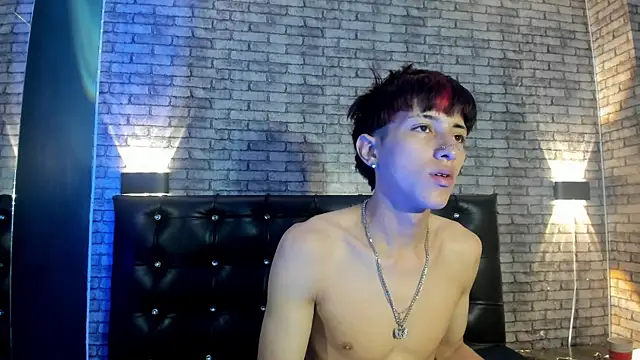 Keily and cartyx online show from July 22, 1:03 pm