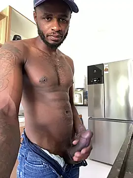 costrutordolove online show from July 24, 3:30 pm