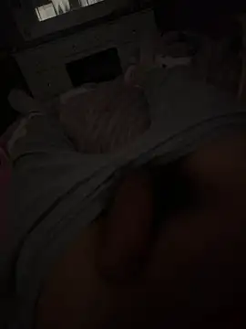akilesboy online show from July 16, 4:14 pm