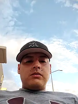 LaloLuxury online show from August 2, 1:48 am
