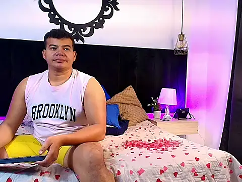 liiam life online show from July 29, 1:43 pm