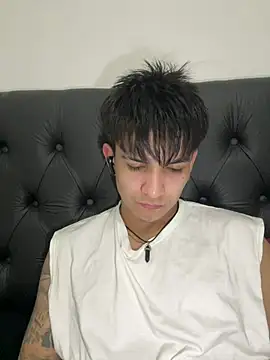 tailung228 online show from July 16, 3:57 am