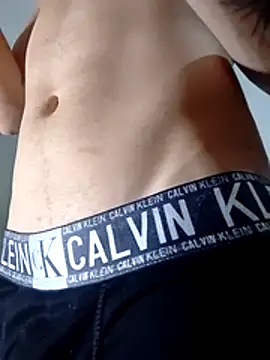 BoyMaxLatin online show from July 24, 6:53 am