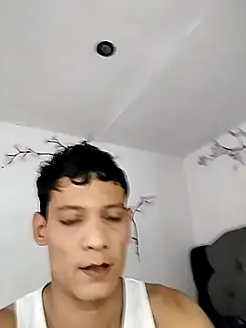 BEM-BOY online show from August 8, 8:49 pm