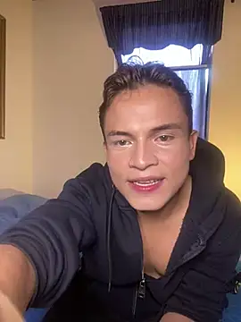  Leo Boy online show from July 23, 9:34 pm