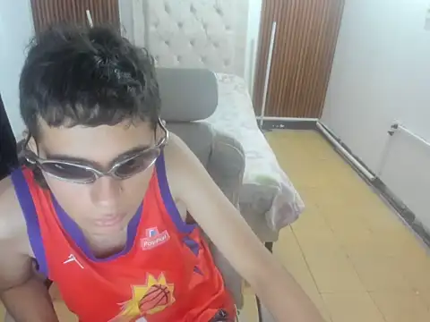 raul silva online show from July 28, 4:39 pm