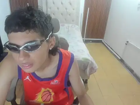raul silva online show from July 28, 3:43 pm