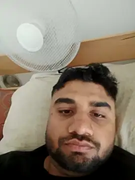 Raman0132 online show from July 25, 2:36 pm