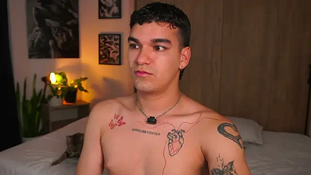 Jhonnyx   online show from July 27, 11:34 pm